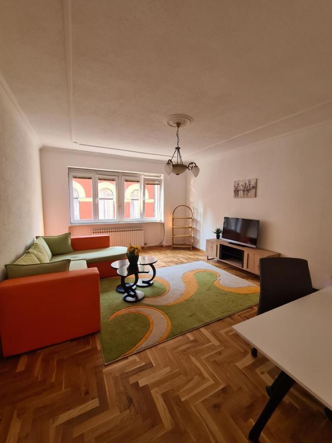 City Center Apartment Сараево Экстерьер фото
